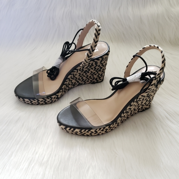 NWOB Lace Up Espadrille Wedge - Picture 4 of 9